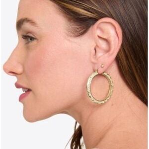 Draper James Pave Scallop Hoops